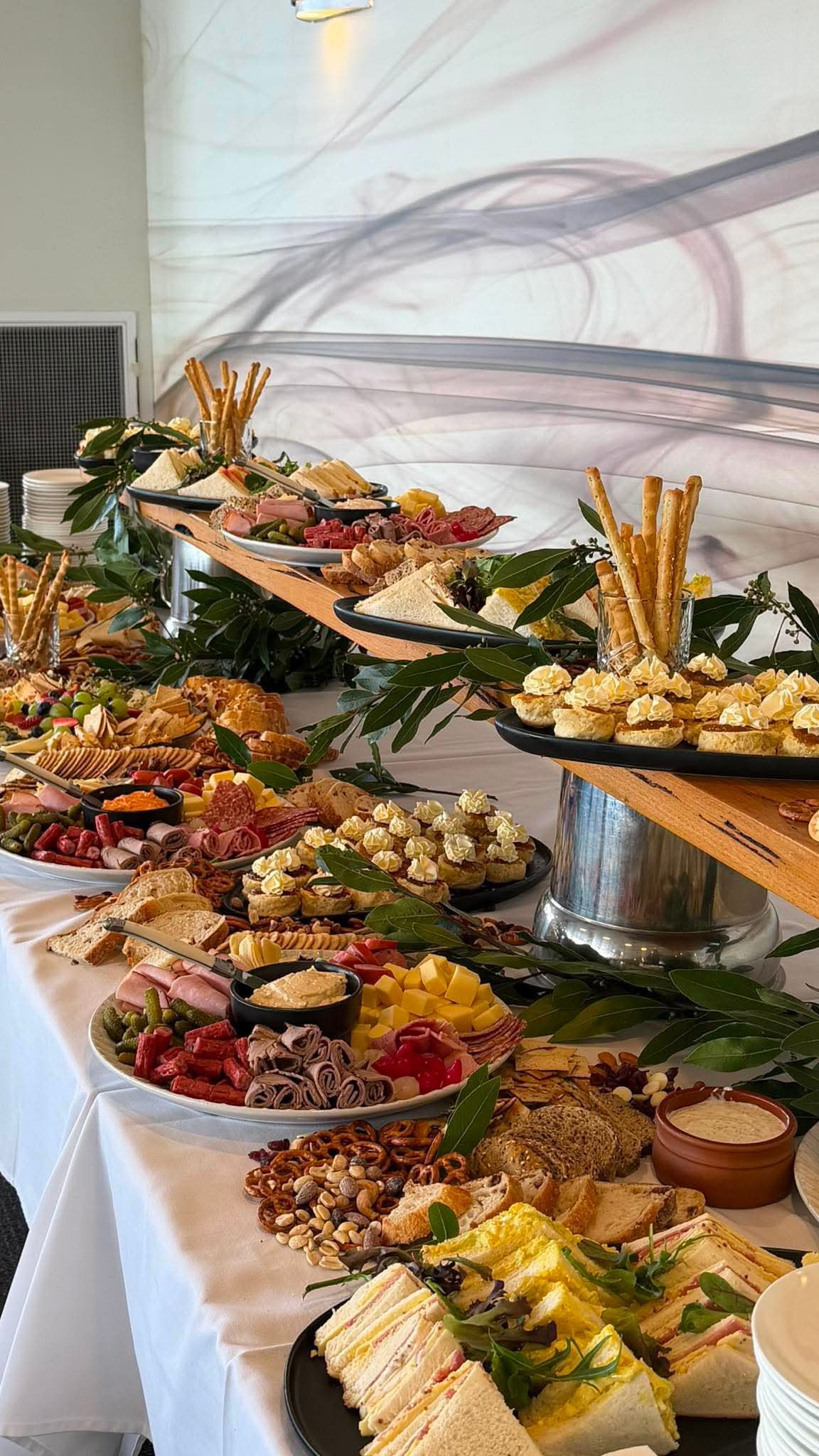 We’re entering event season, and we’d love to help! Thyme at the Lakes offers a…